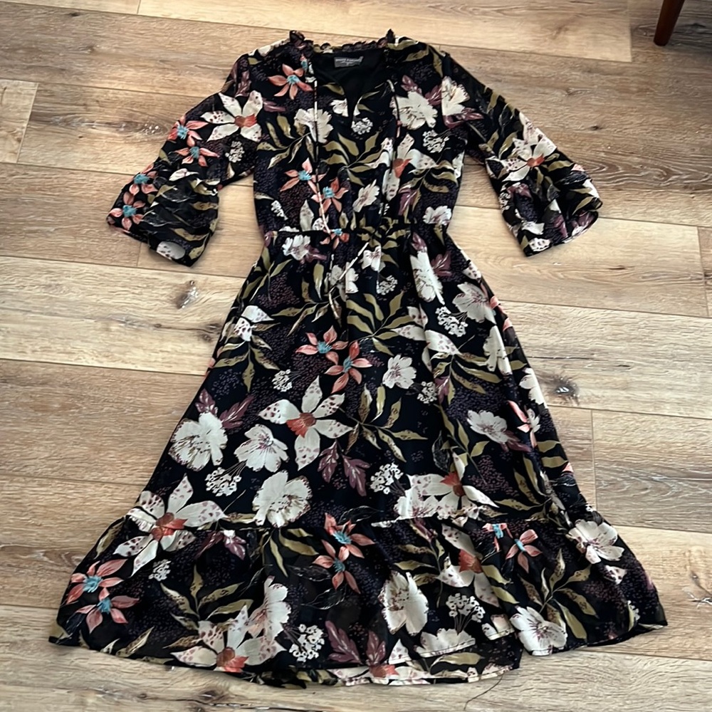 Dress Forum floral midi dress